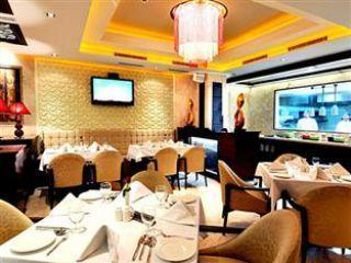 Amara Hotel Chandīgarh Buitenkant foto