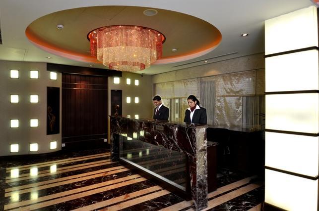 Amara Hotel Chandīgarh Buitenkant foto